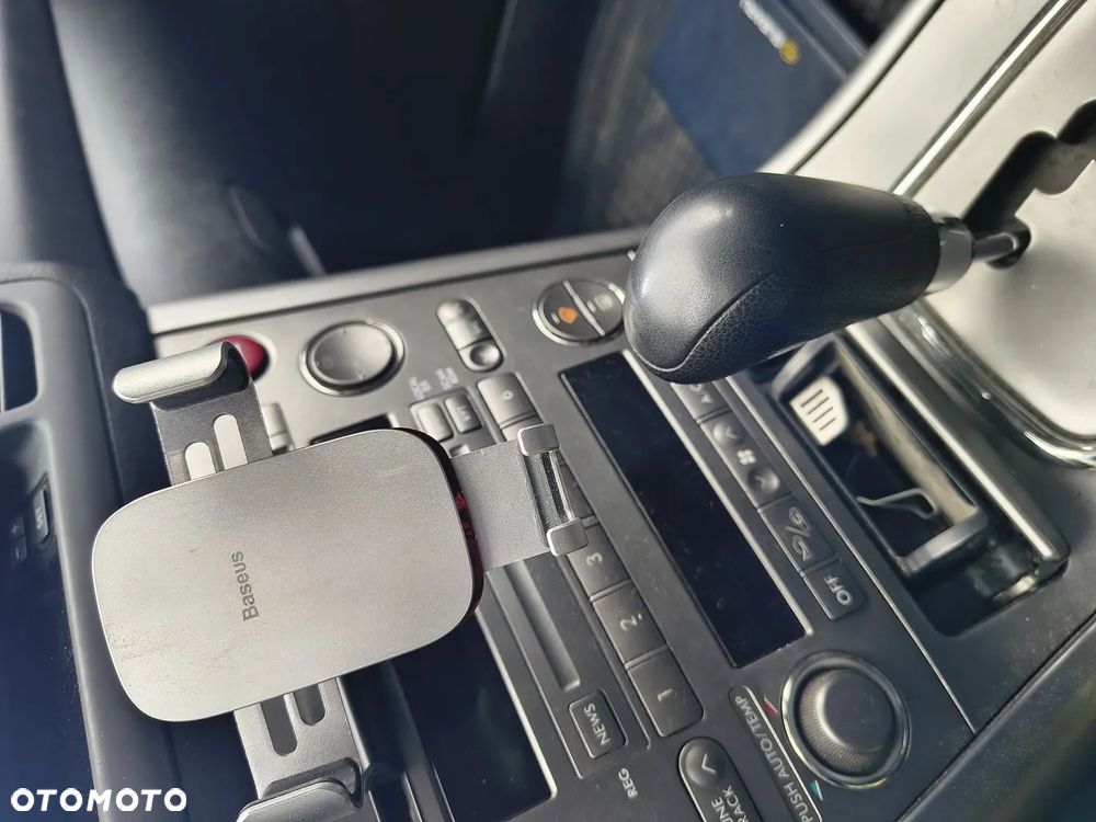 Subaru Legacy SW 2.0i AT - 11