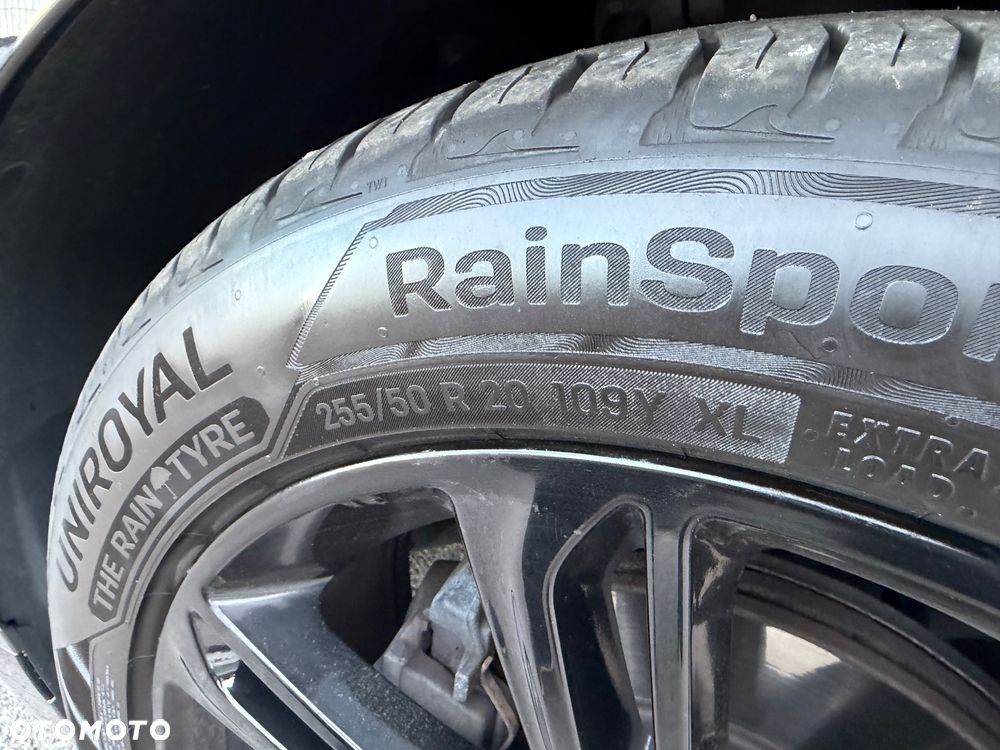 Land Rover Range Rover Velar 2.0 SD4 R-Dynamic SE - 25