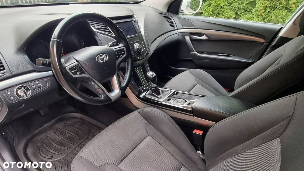 Hyundai i40 - 11