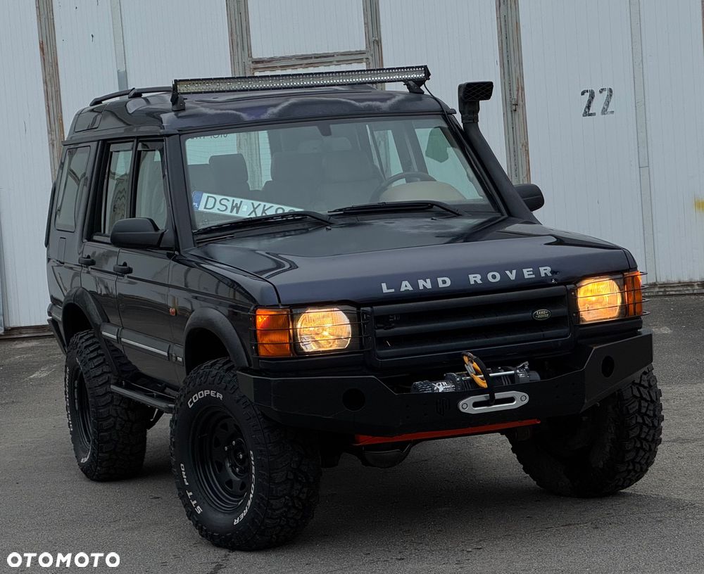 Land Rover Discovery - 1