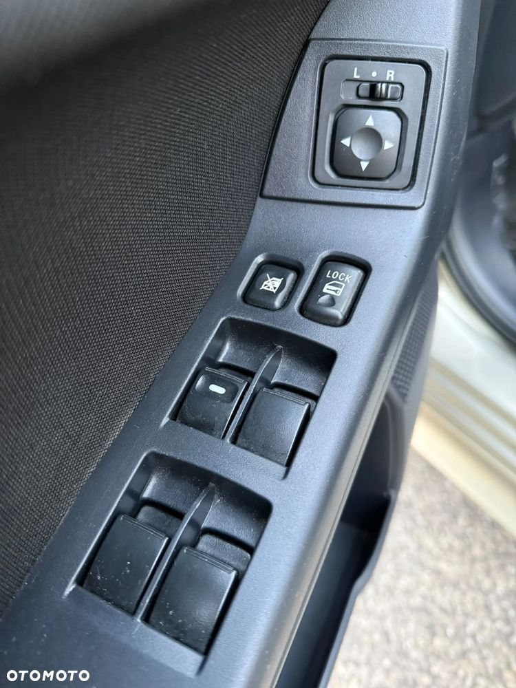 Mitsubishi Lancer 1.8 Intense - 15