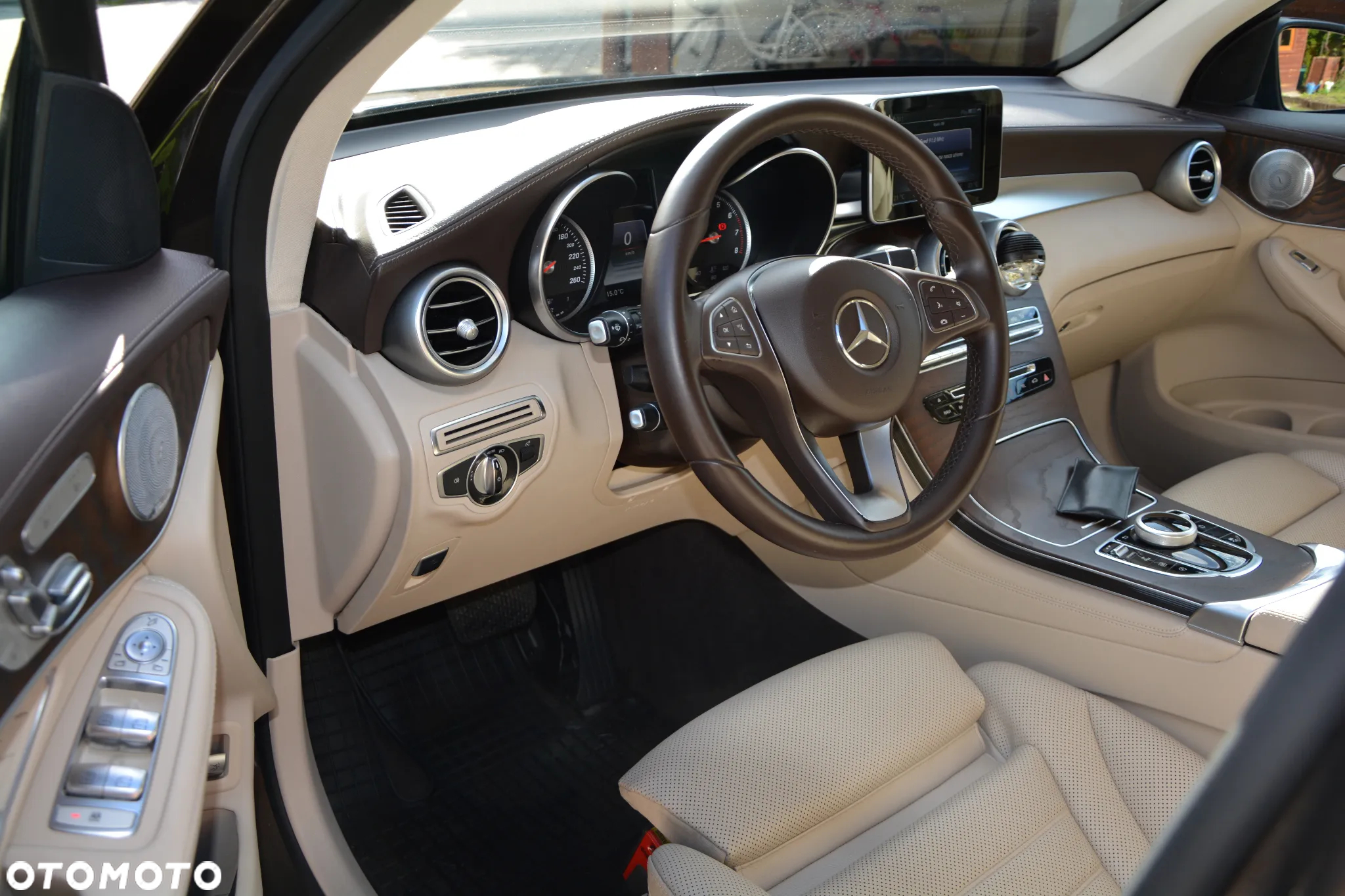 Mercedes-Benz GLC 250 4-Matic - 10