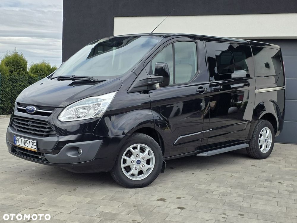 Ford Tourneo Custom - 35