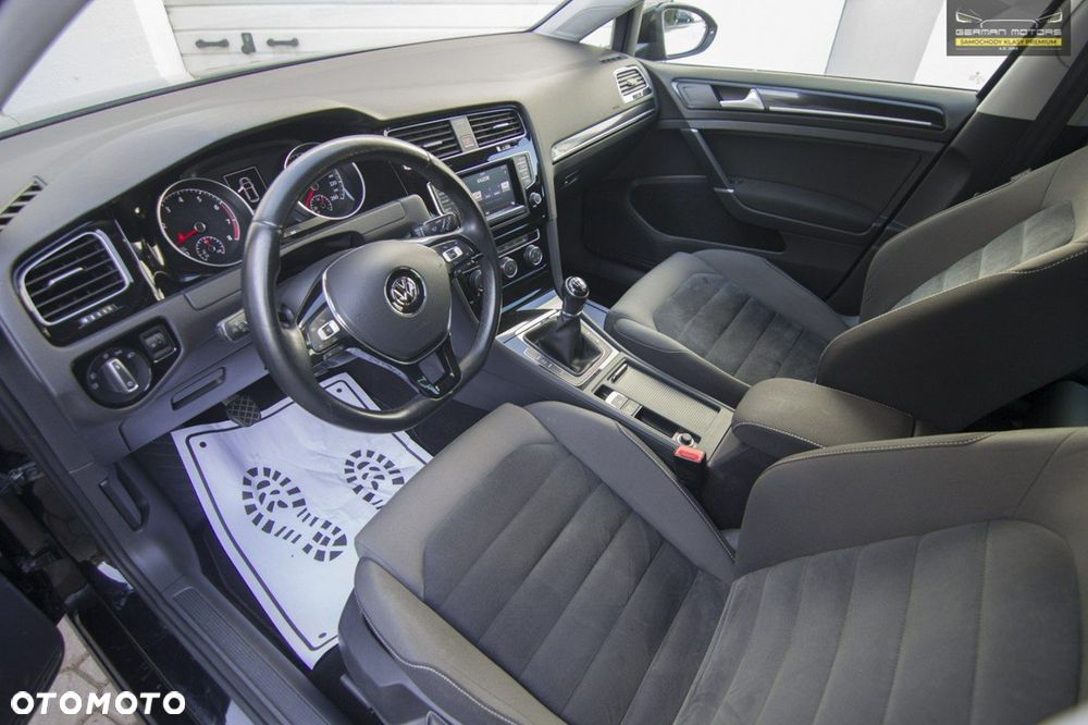 Volkswagen Golf VII 1.4 TSI BMT Highline - 18