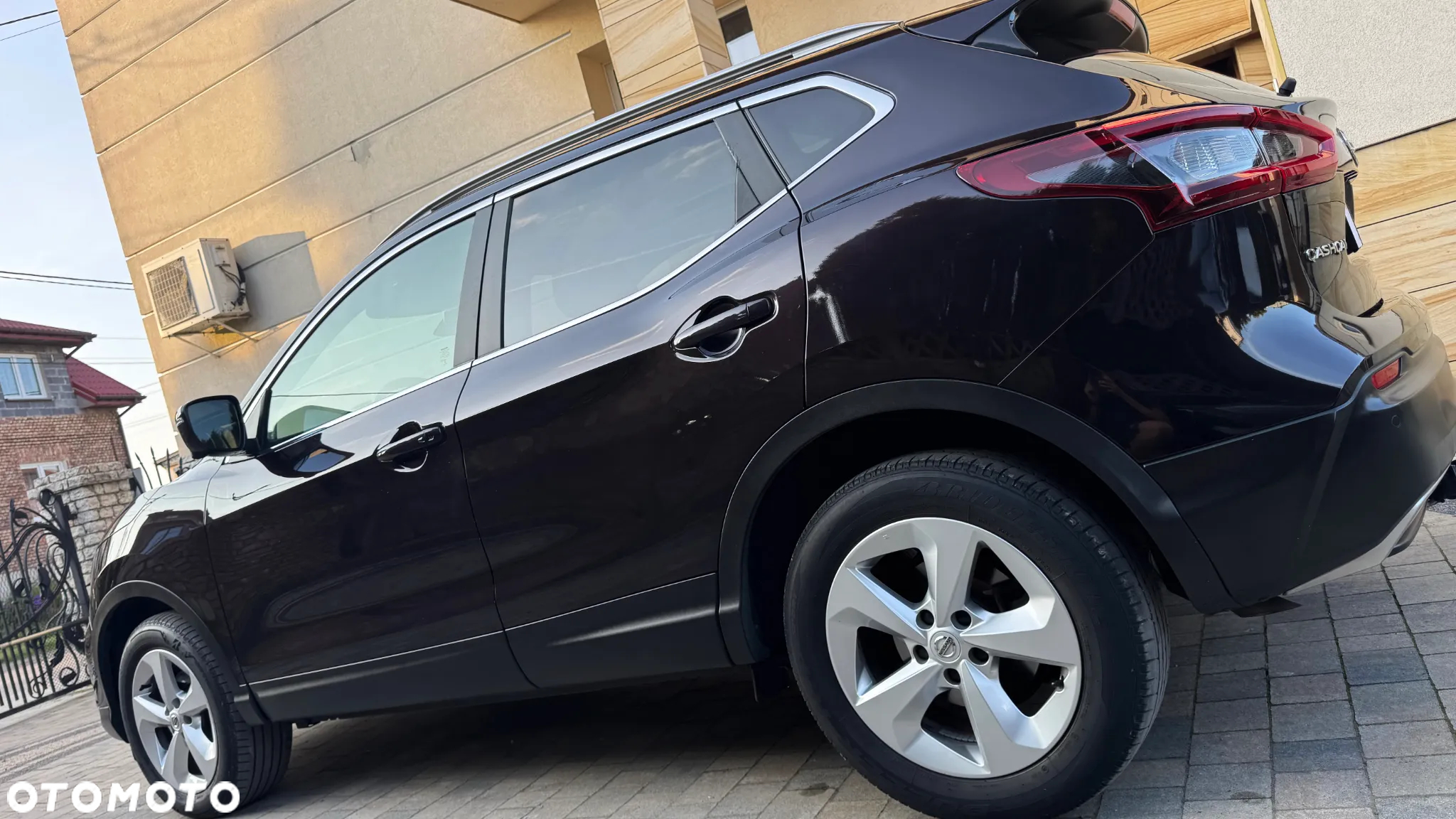 Nissan Qashqai 1.3 DIG-T DCT N-TEC - 6
