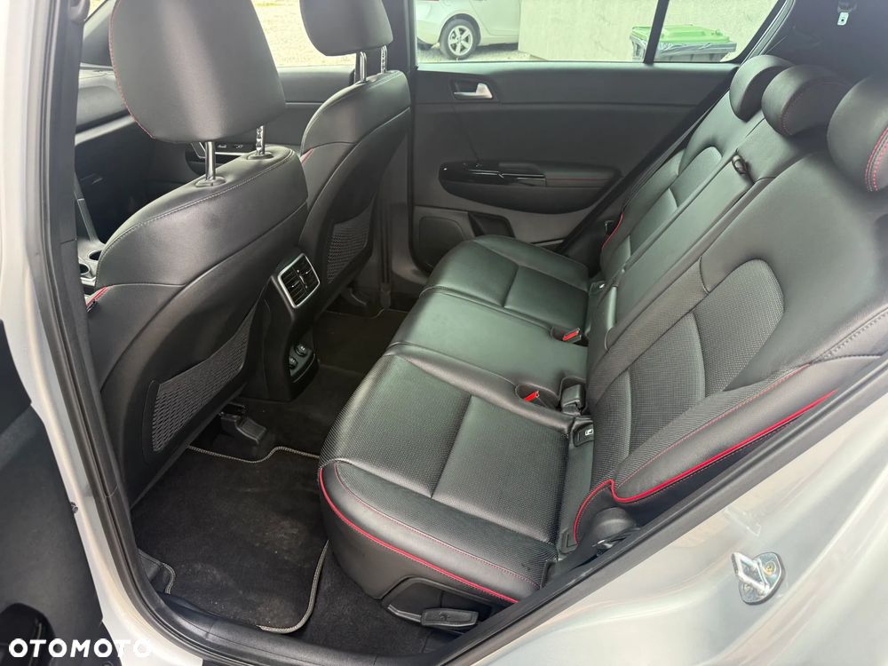 Kia Sportage 1.6 CRDI MHEV GT Line 4WD DCT - 36