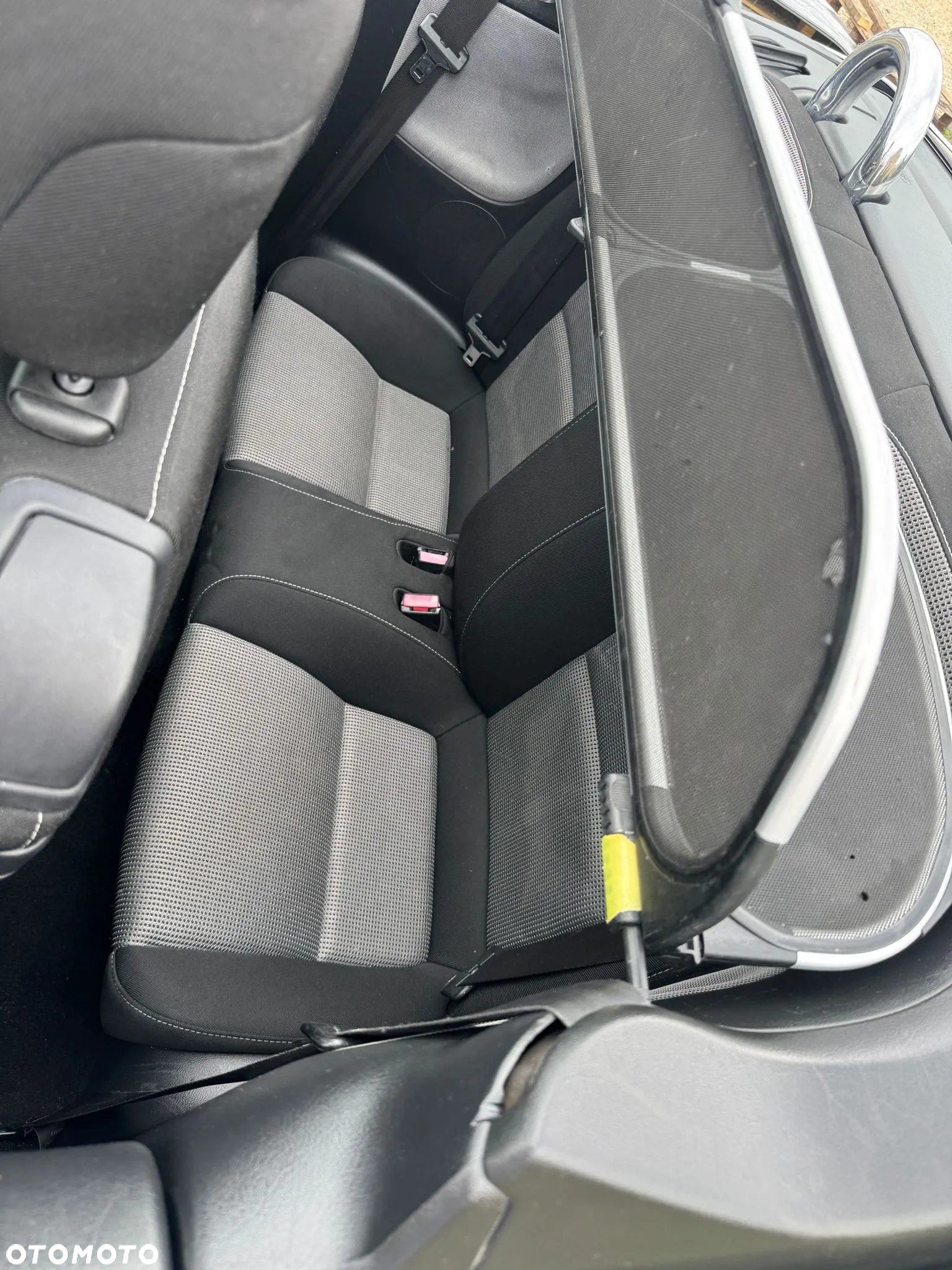 Peugeot 207 CC - 27