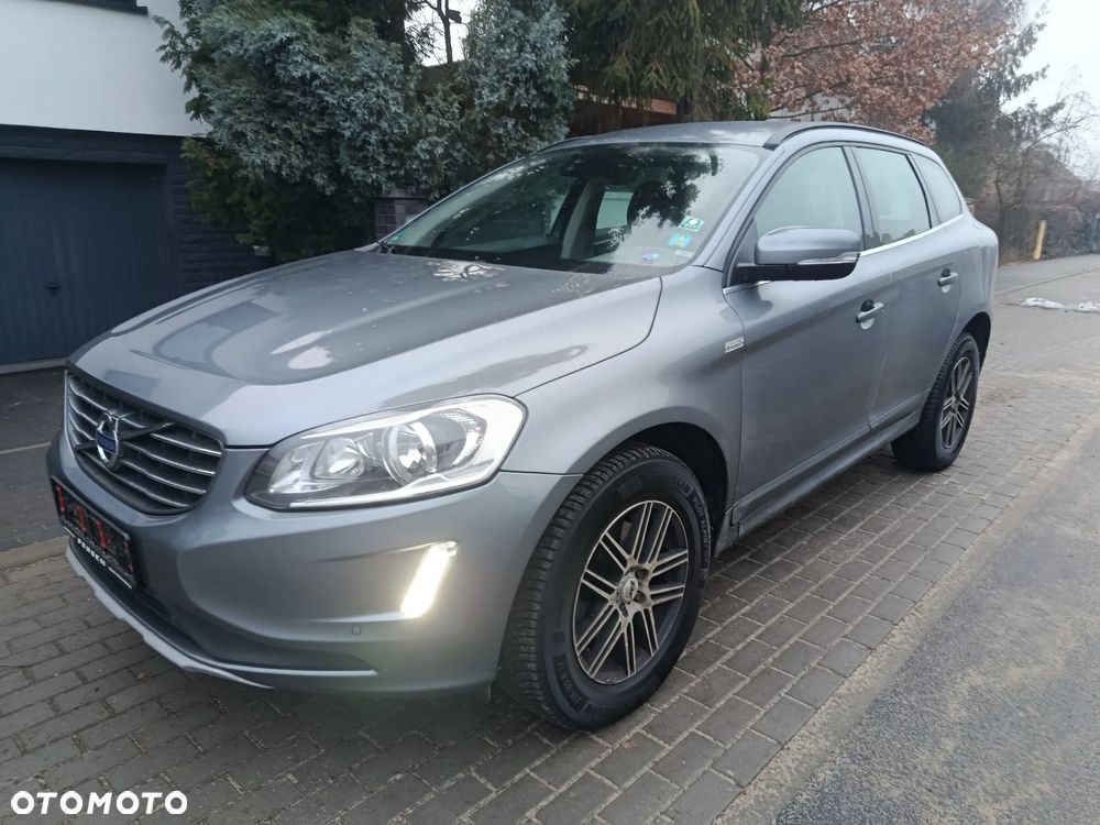 Volvo XC 60 D3 Geartronic Momentum - 1
