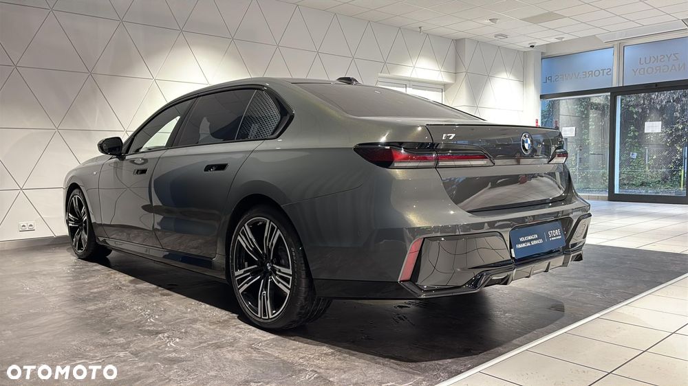 BMW i7 105.7kWh xDrive60 M Sport - 3