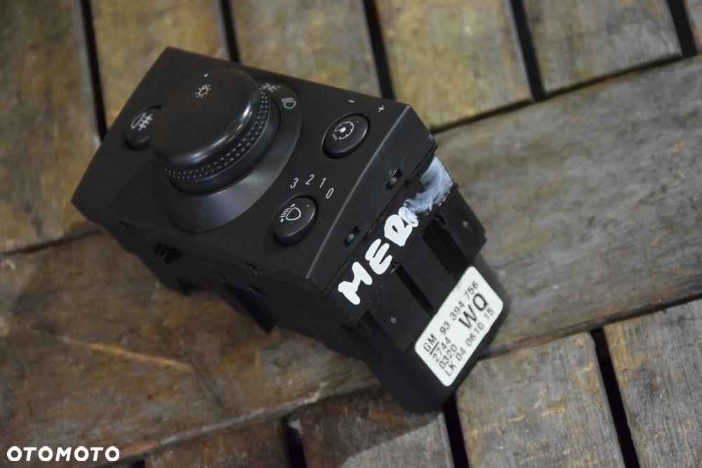 Opel Meriva A Włącznik świateł bez halogenów 93394756 - 2