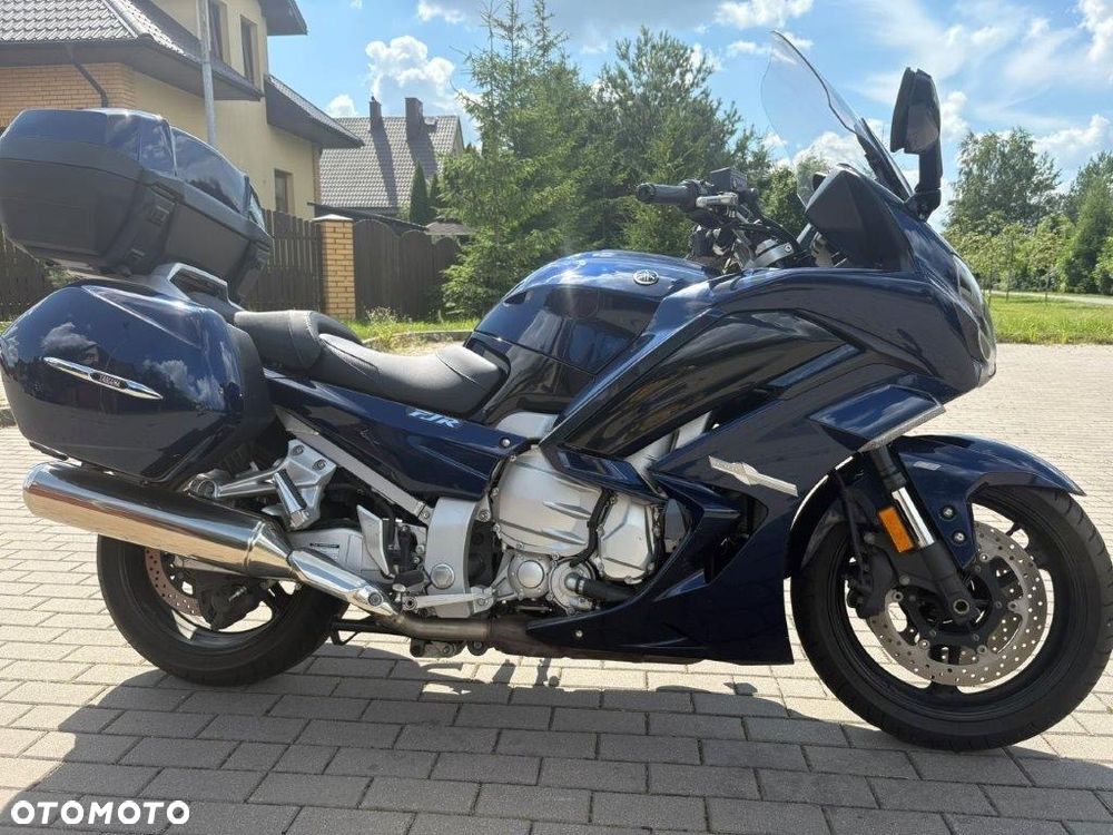 Yamaha FJR - 7