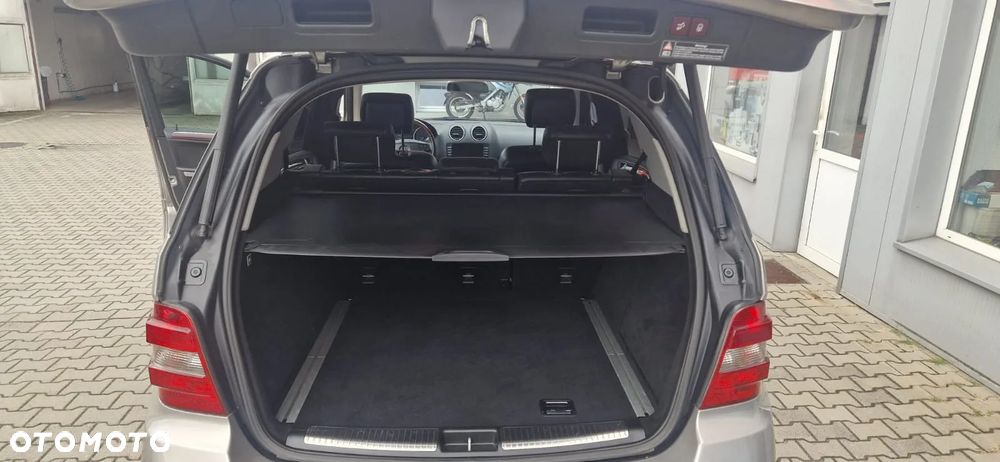 Mercedes-Benz ML 500 4-Matic - 5