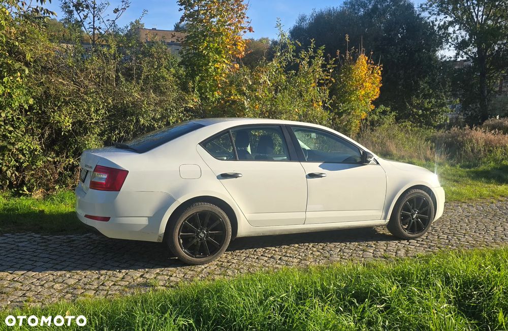 Skoda Octavia 1.6 TDI Green tec Active - 3