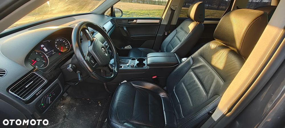 Volkswagen Touareg 3.0 V6 TDI Blue Motion DPF Automatik - 12