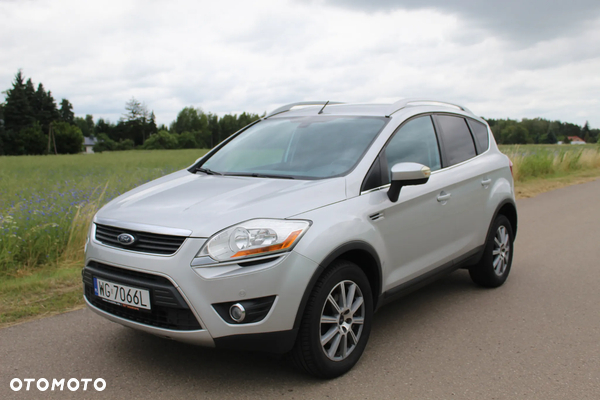 Ford Kuga 2.0 TDCi 2x4 Titanium