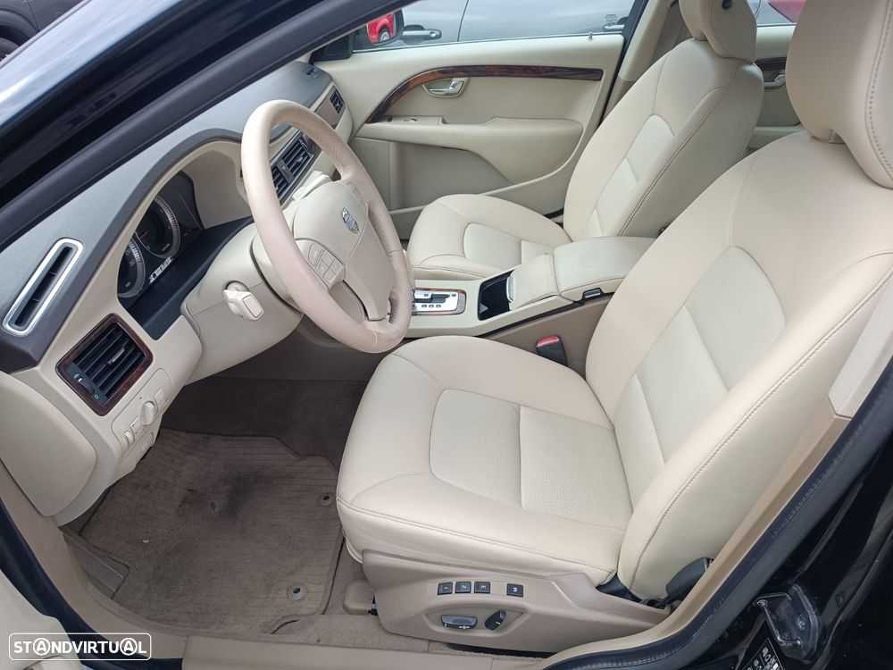 Volvo S80 2.4 D5 Executive - 9