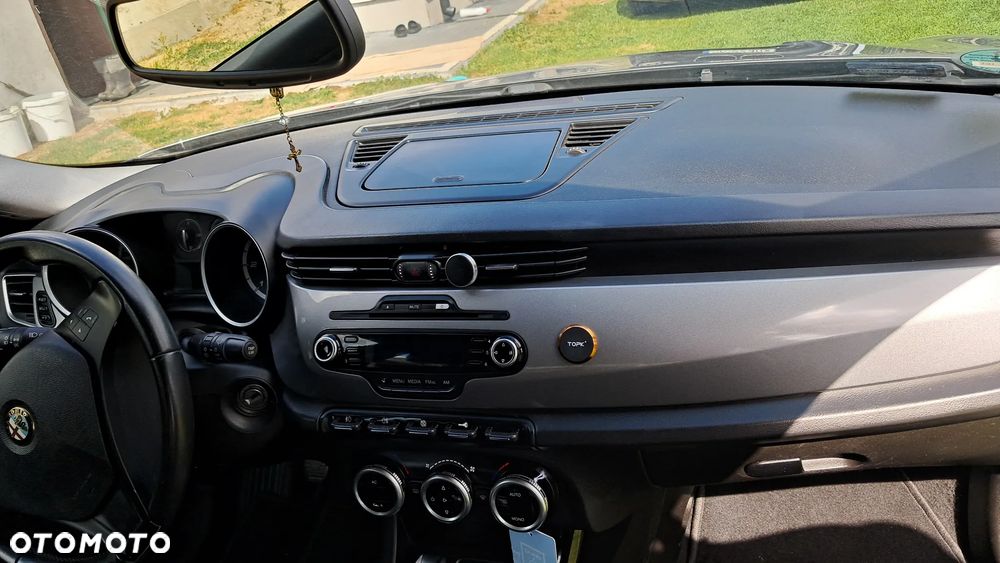 Alfa Romeo Giulietta 2.0 JTDM Distinctive - 14