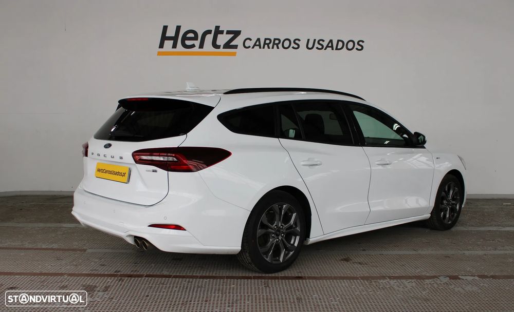 Ford Focus SW 1.0 EcoBoost MHEV ST-Line - 4