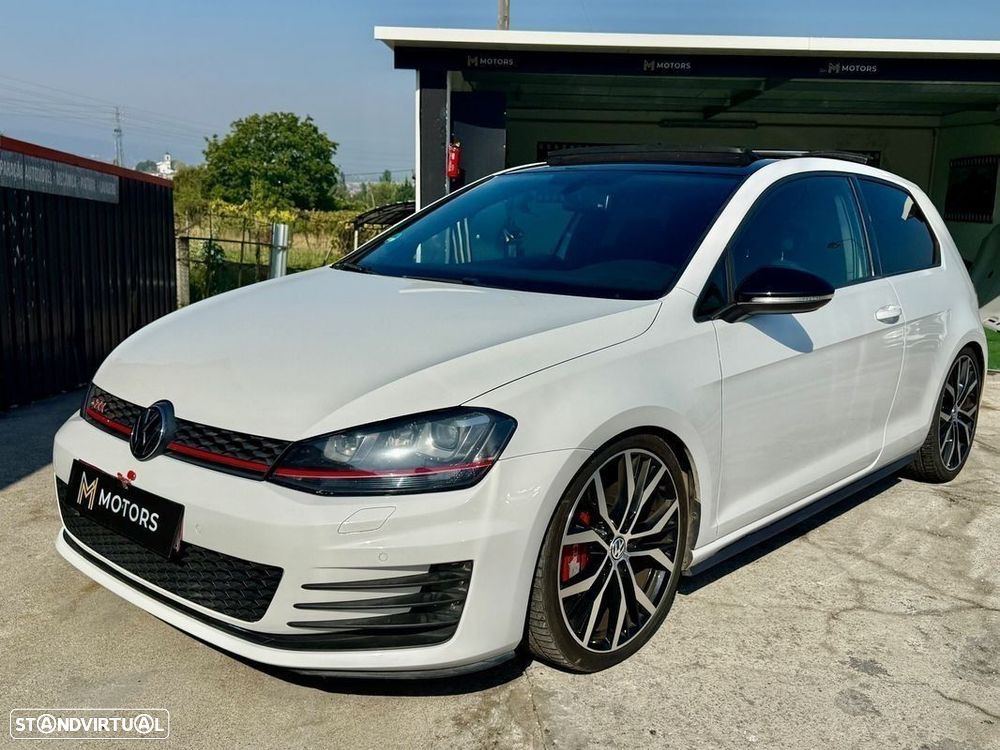VW Golf 2.0 TSi GTi DSG Performance - 30