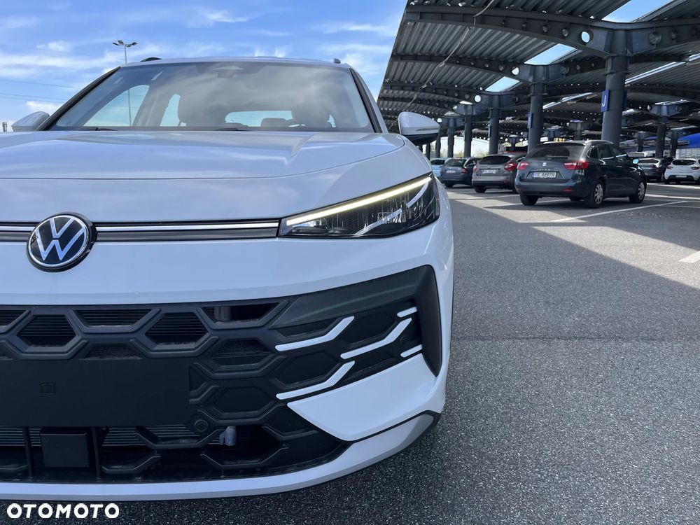 Volkswagen T-Roc 1.5 eTSI Trend DSG - 22