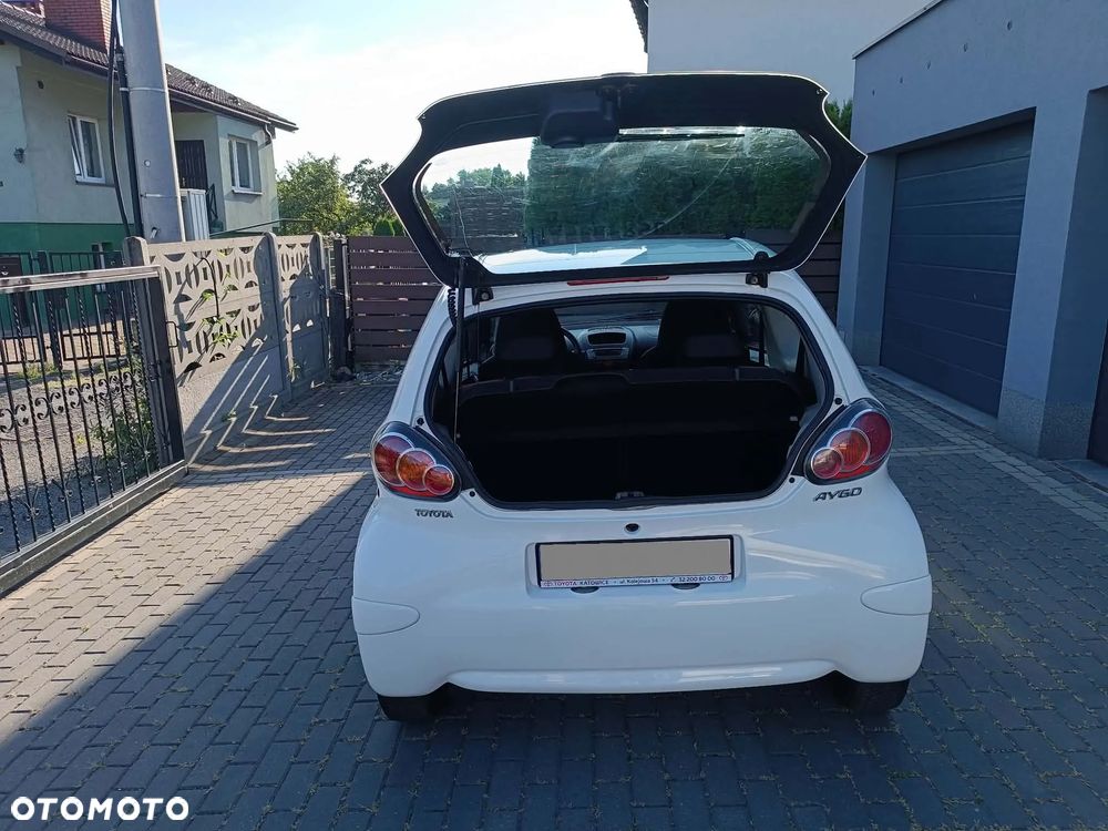 Toyota Aygo Cool&Go - 15