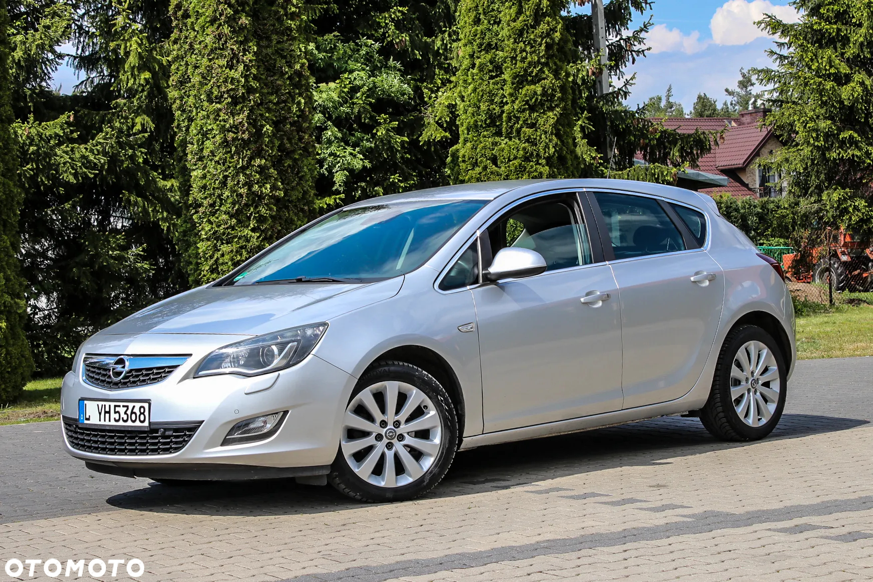 Opel Astra 1.4 Turbo Cosmo - 4