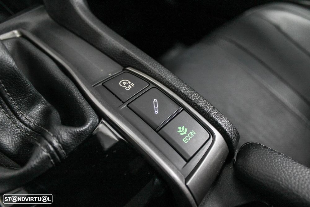 Honda Civic 1.0 i-VTEC Executive Premium - 39