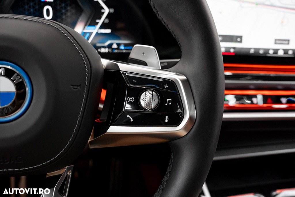 BMW Seria 7 750e xDrive AT PHEV - 34