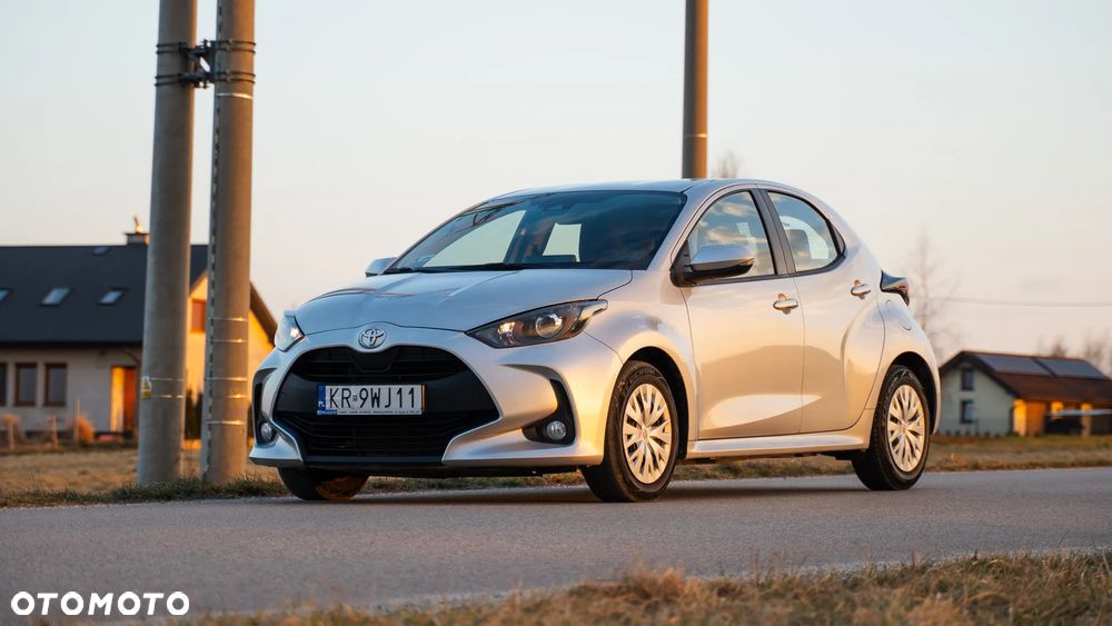Toyota Yaris 1.5 Comfort - 1