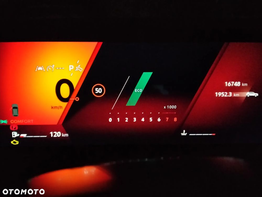 Renault Austral 1.3 TCe mHEV Techno - 9