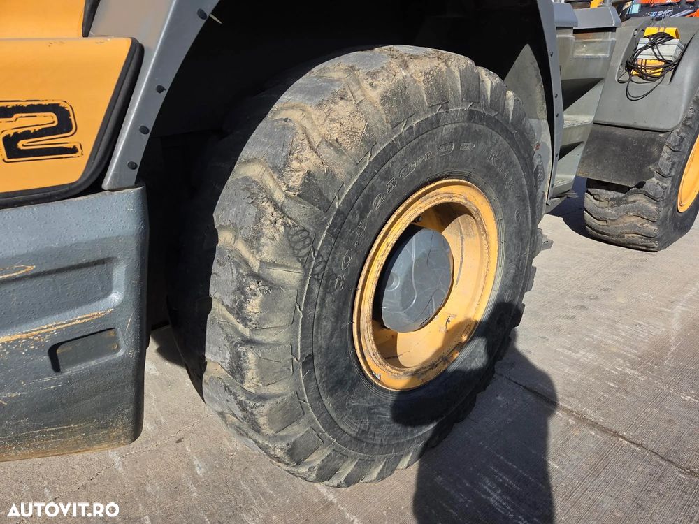 Liebherr 542, Cupa 3mc, 2012, 10.738h, Anv 20,5R25-50% ok, Masa operationala 16t, Aer conditionat, transmisie hidrostatica, STARE BUNA-PROMOTIE 34900 EUR+Tva - 12