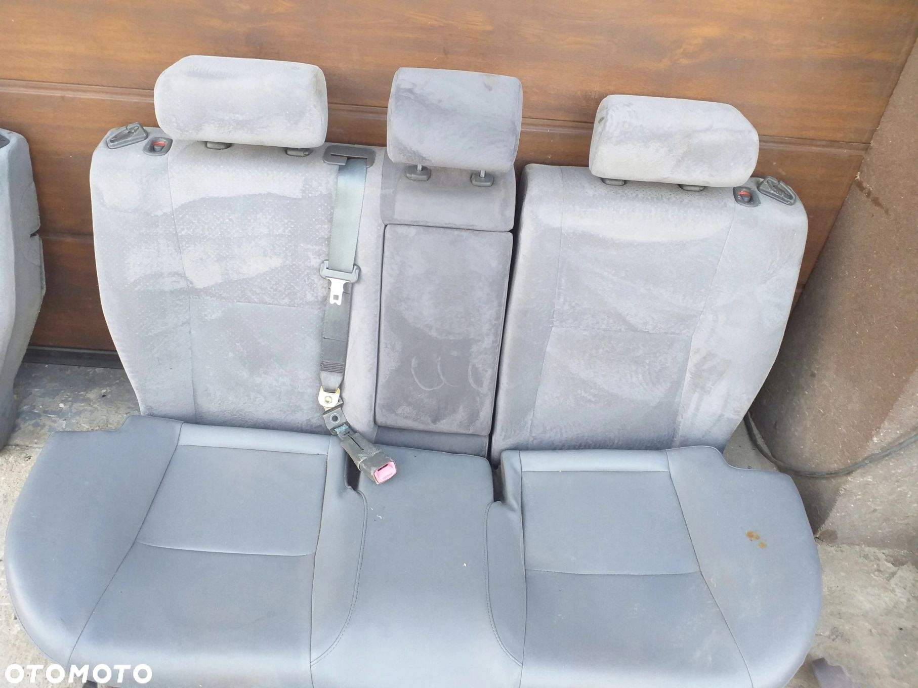 Toyota Prius II przekładka van vana kanapa tył pas - 2