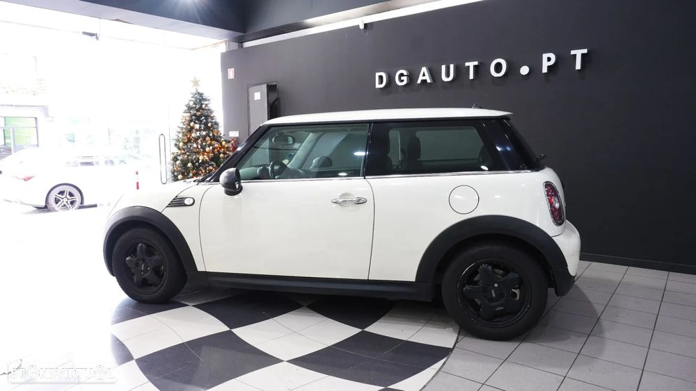 MINI 3 Portas One - 6