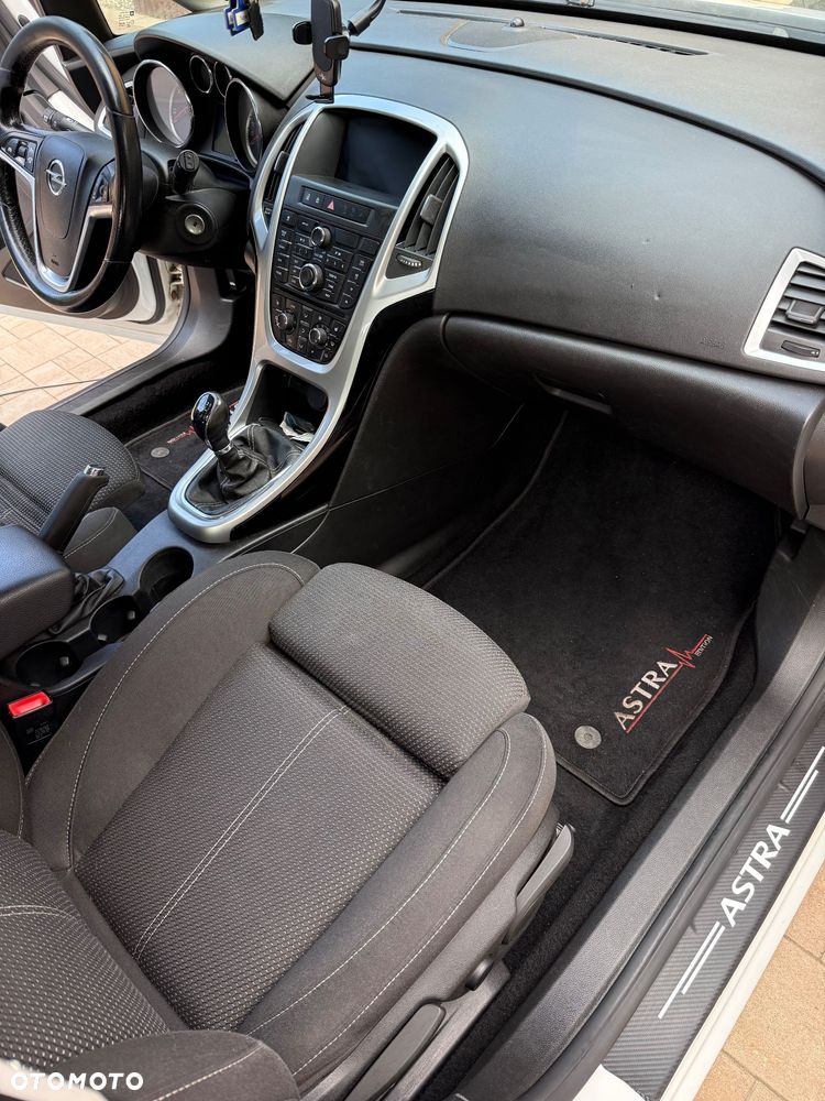 Opel Astra - 26