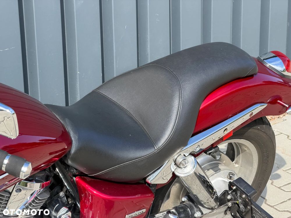 Honda VTX - 8