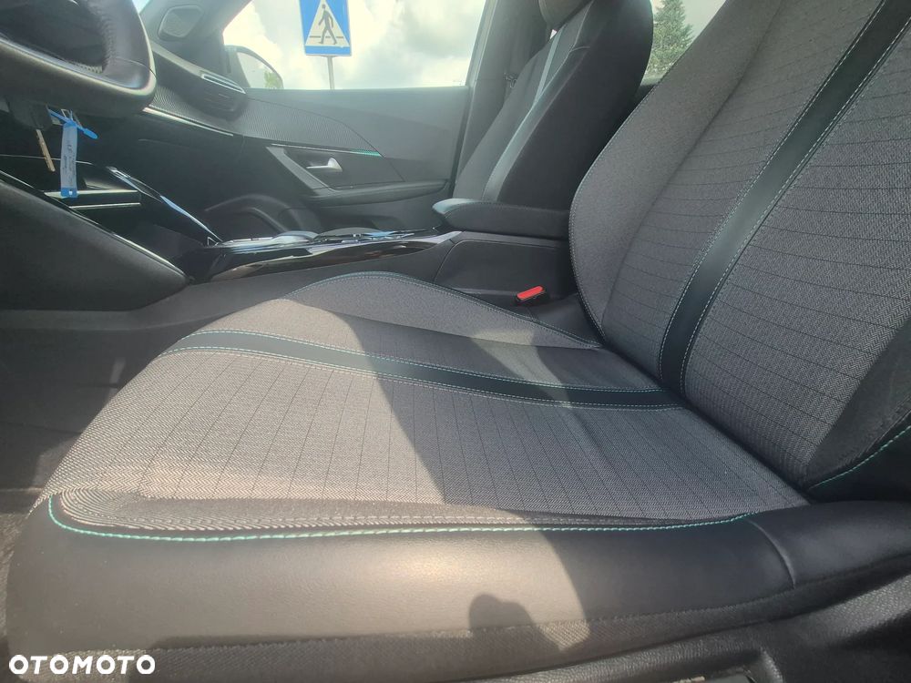 Peugeot 2008 - 7