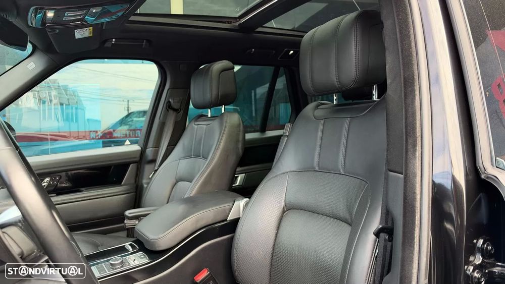 Land Rover Range Rover P400e Plug-in Vogue - 17