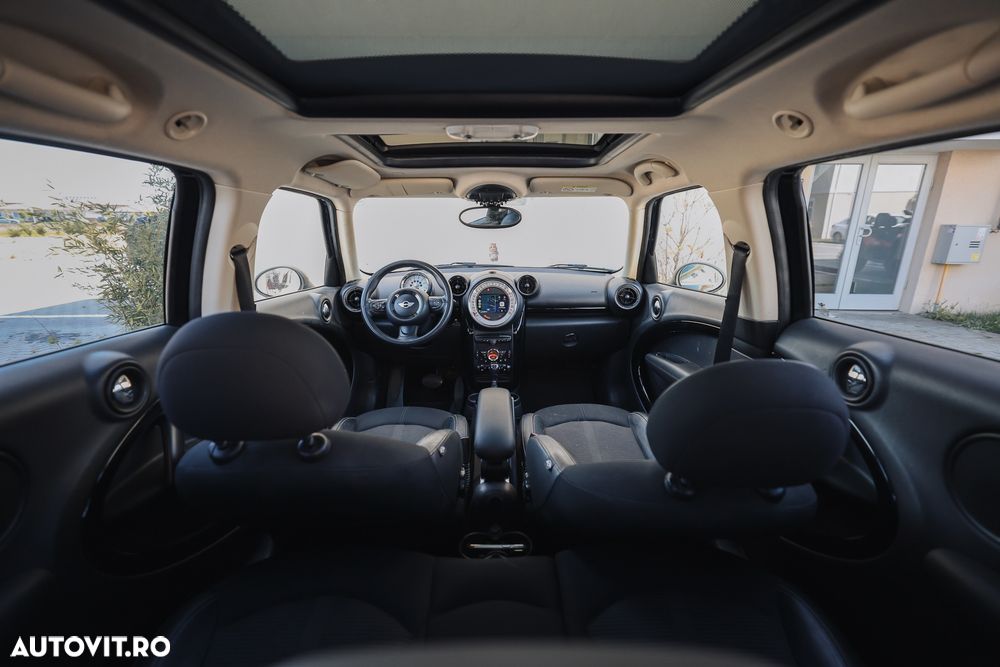 Mini Countryman - 14