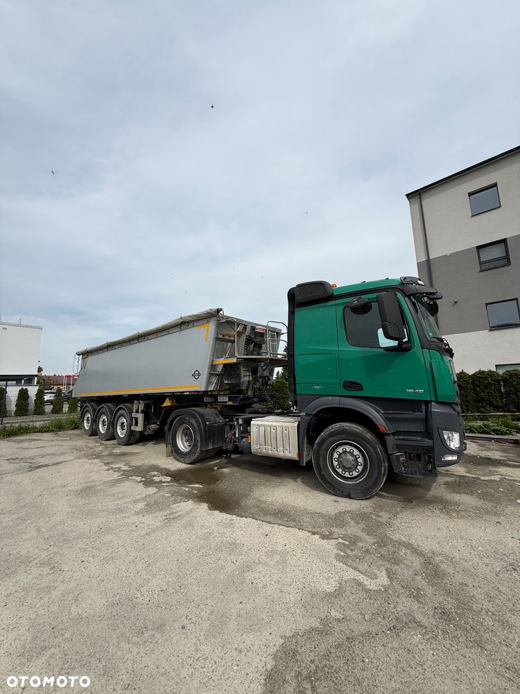 Mercedes-Benz Arocs - 7