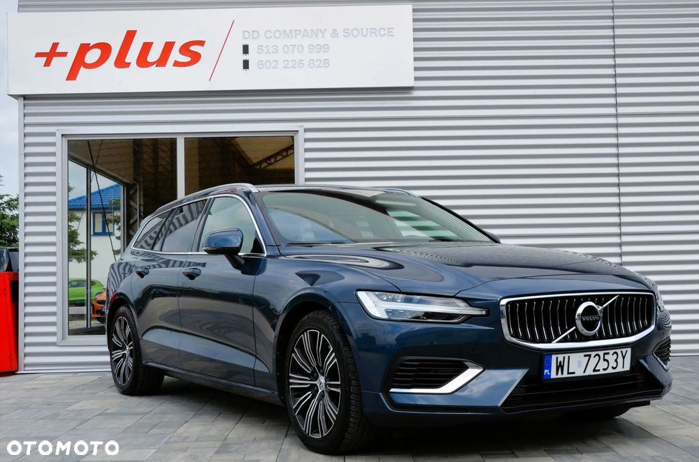 Volvo V60 T6 AWD Plug-In Hybrid Inscription Expression - 2
