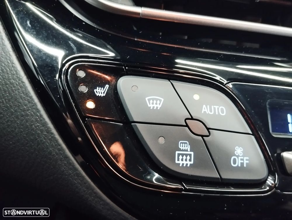 Toyota C-HR 1.8 Hybrid Exclusive - 31