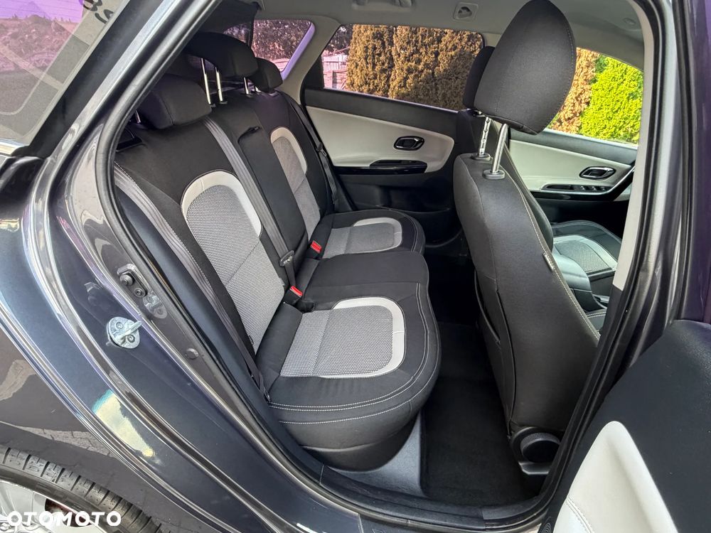Kia Ceed 1.6 GDI Business Line - 15
