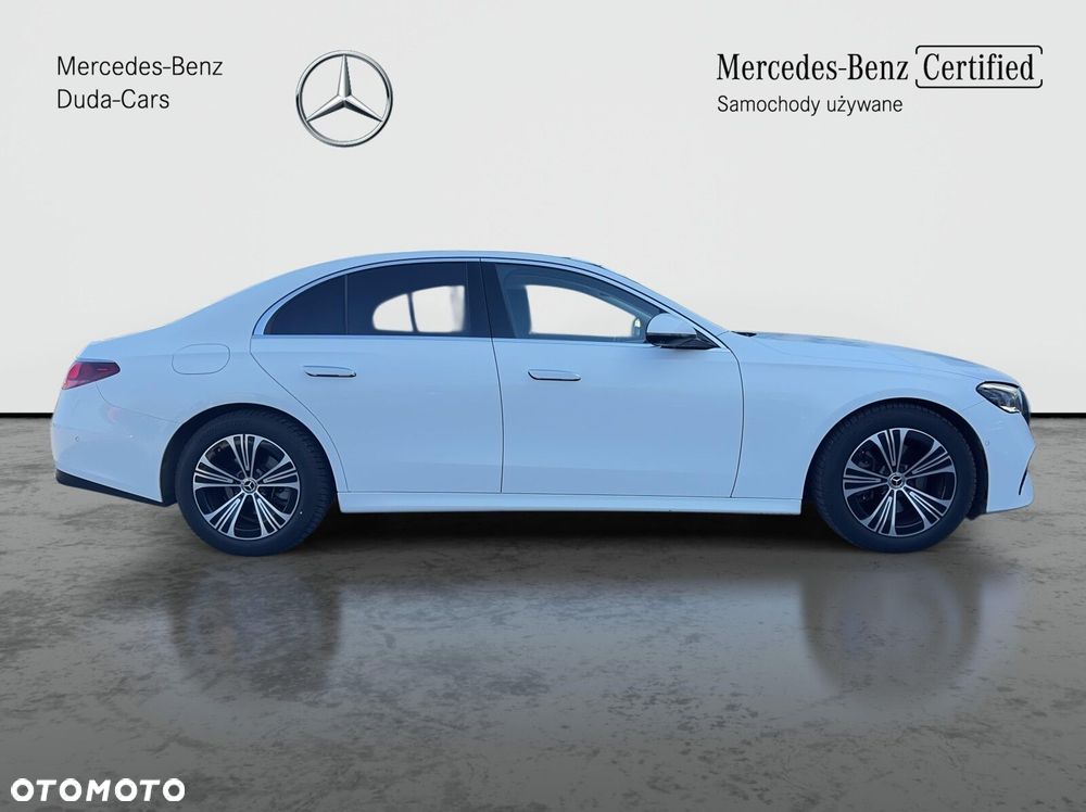 Mercedes-Benz Klasa E 220 d mHEV 4-Matic Avantgarde 9G-Tronic - 6