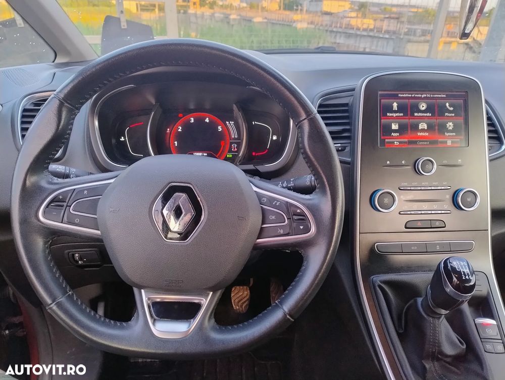 Renault Scenic - 8