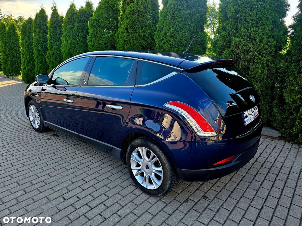 Lancia Delta 1.6 MJ Gold - 4