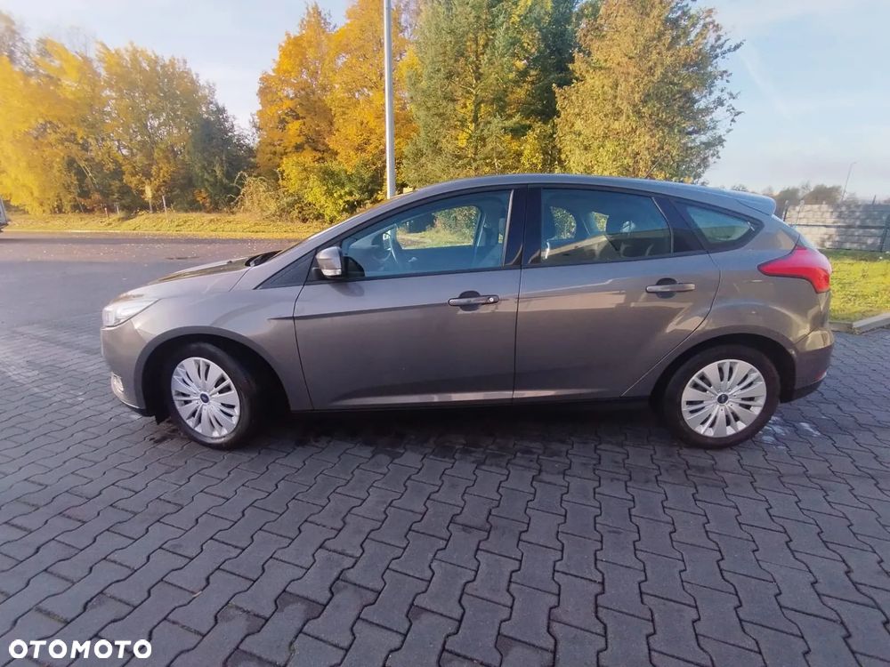 Ford Focus 1.0 EcoBoost Trend ASS - 2