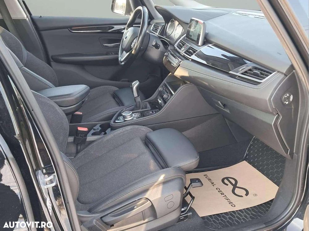 BMW Seria 2 218d Sport Line - 6