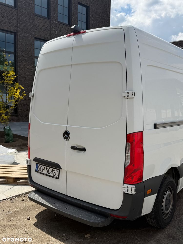 Mercedes-Benz SPRINTER - 12
