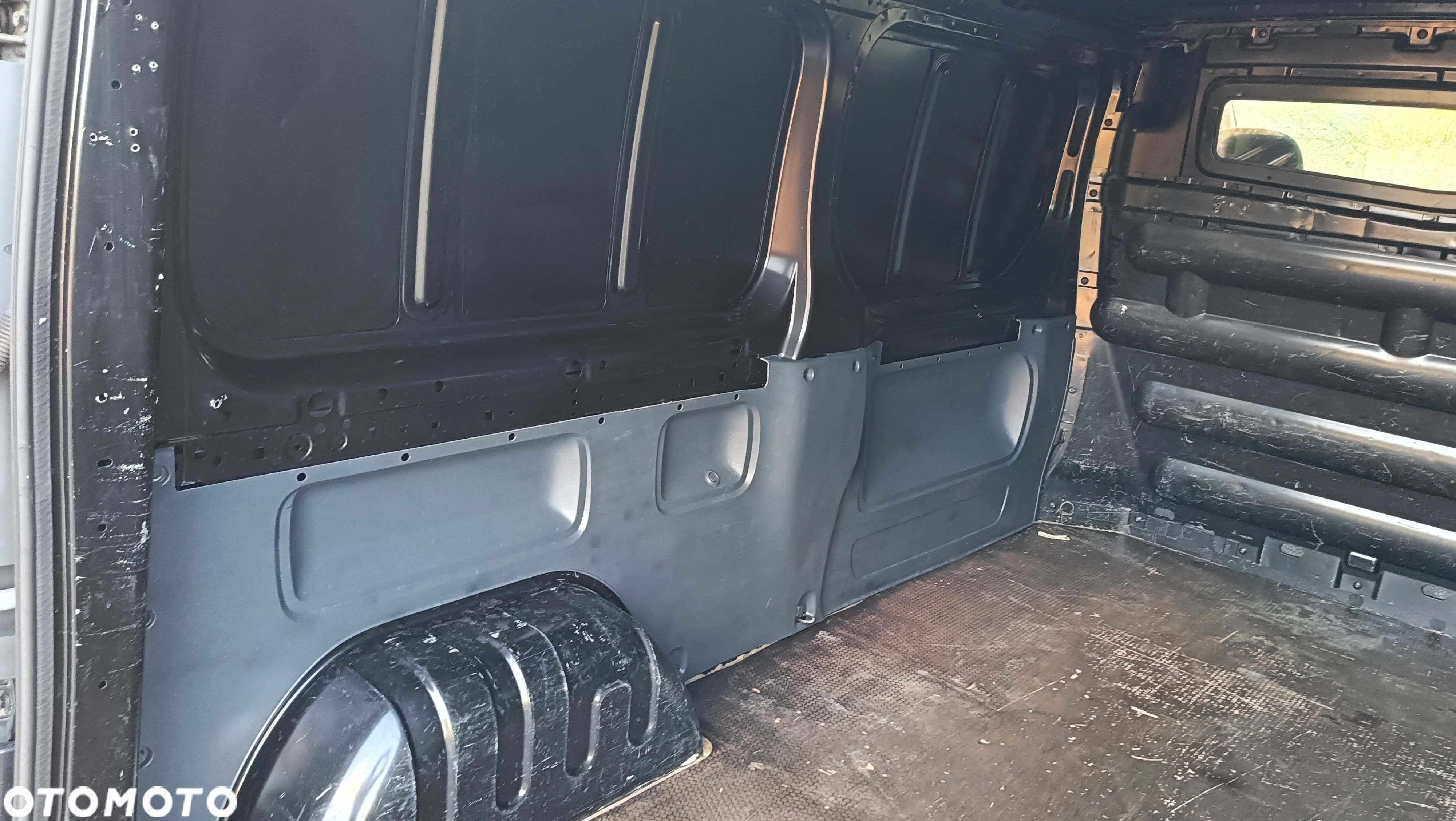 Nissan Primastar 2014 r klimatyzacjia długi long Trafic Vivaro - 16