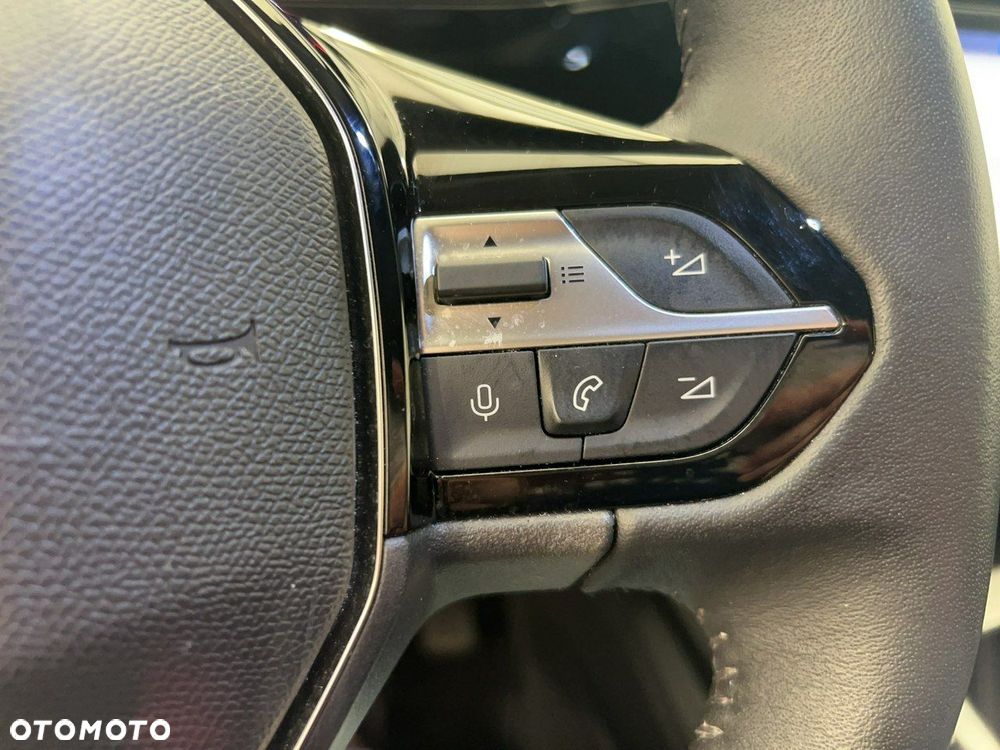 Peugeot 308 1.5 BlueHDi Business S&S EAT8 - 22